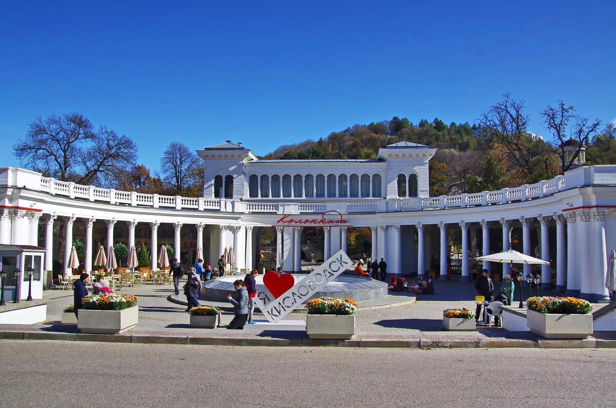 где колоннада. парк колоннада в кисловодске. где колоннада. гагры гагрская колоннада. парк колоннада в кисловодске.