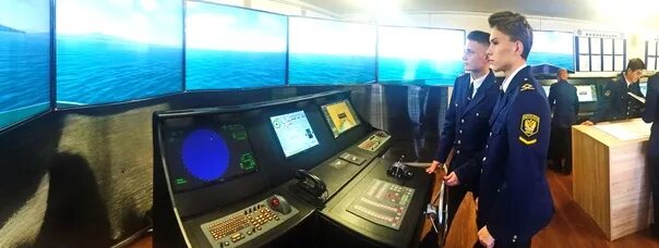 Дети на учебном паруснике. Квалификация моряков. Штурман судоводитель. Штурман судоводитель. Практика на судне.