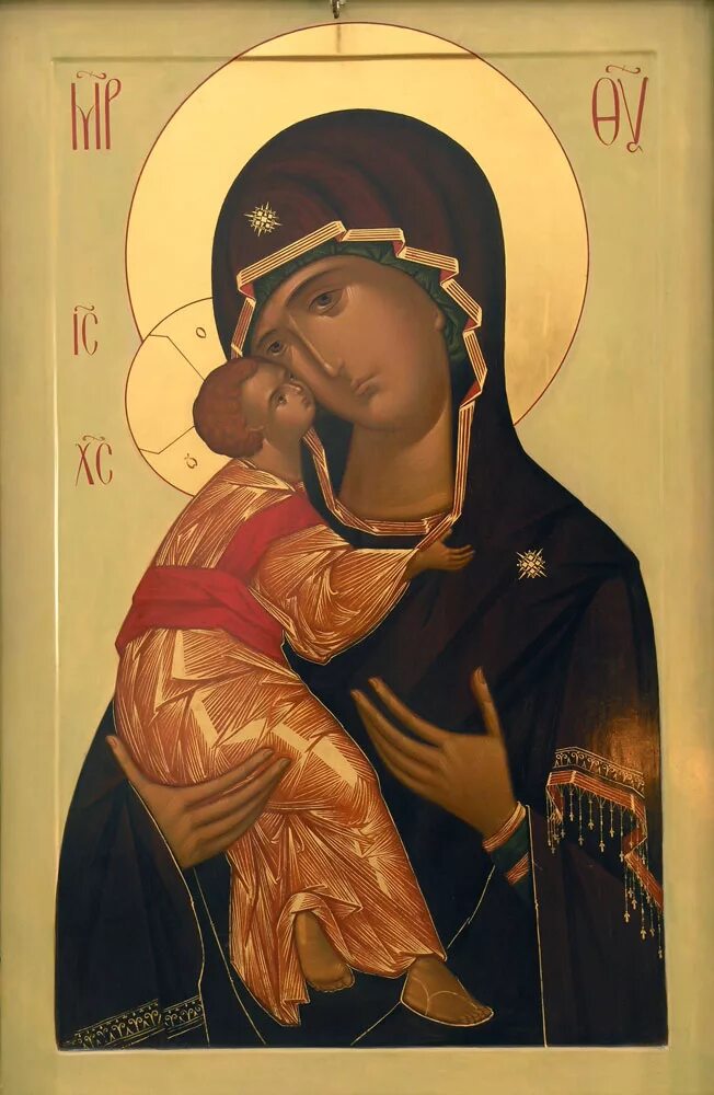 Икона пяточка. Икона владимирская богородица. владимирская икона божией матери. панагия владимирская икона пресвятой богородицы. владимирская икона божией матери умиление.