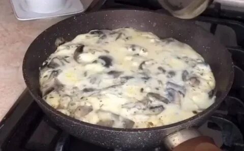 Грибы с молоком и сыром