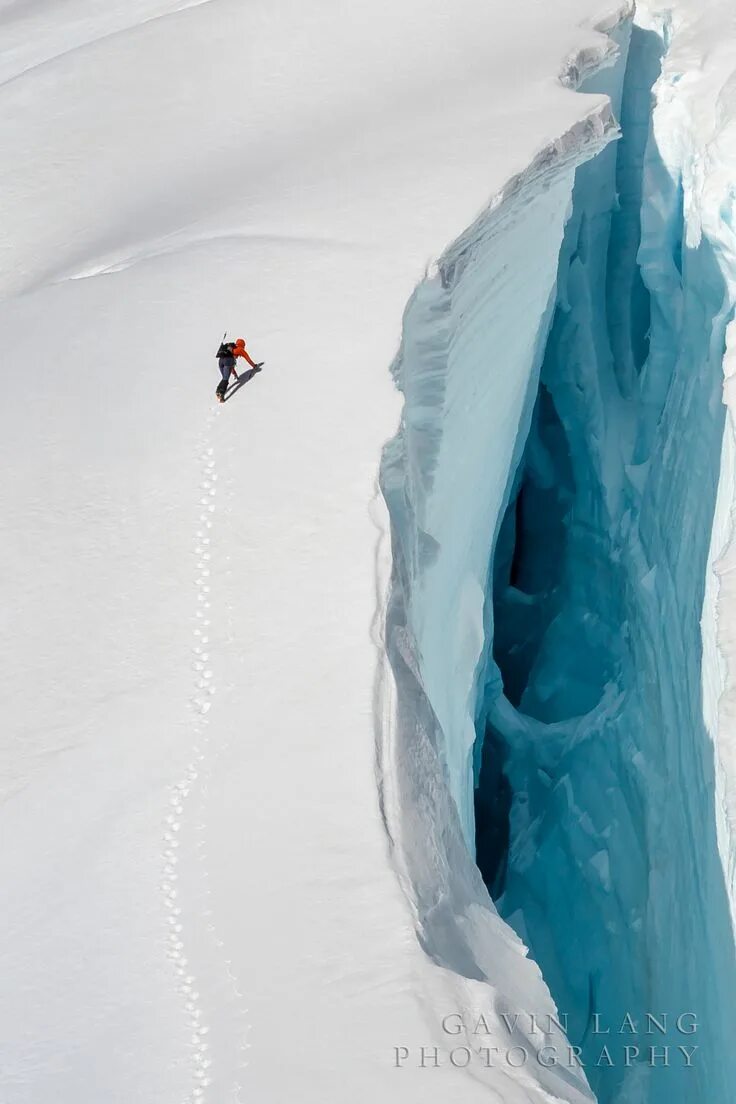 Ледолазание. Ледяная доска в горах. Ice Climbing. Steep топ красивых мест. Solo adventure