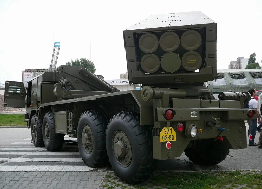 Максимальная дальность стрельбы рсзо вампир. Рсзо rm-70. рм 70 рсзо. рсзо rm 70 чехия. rm-70 122mm mlrs.