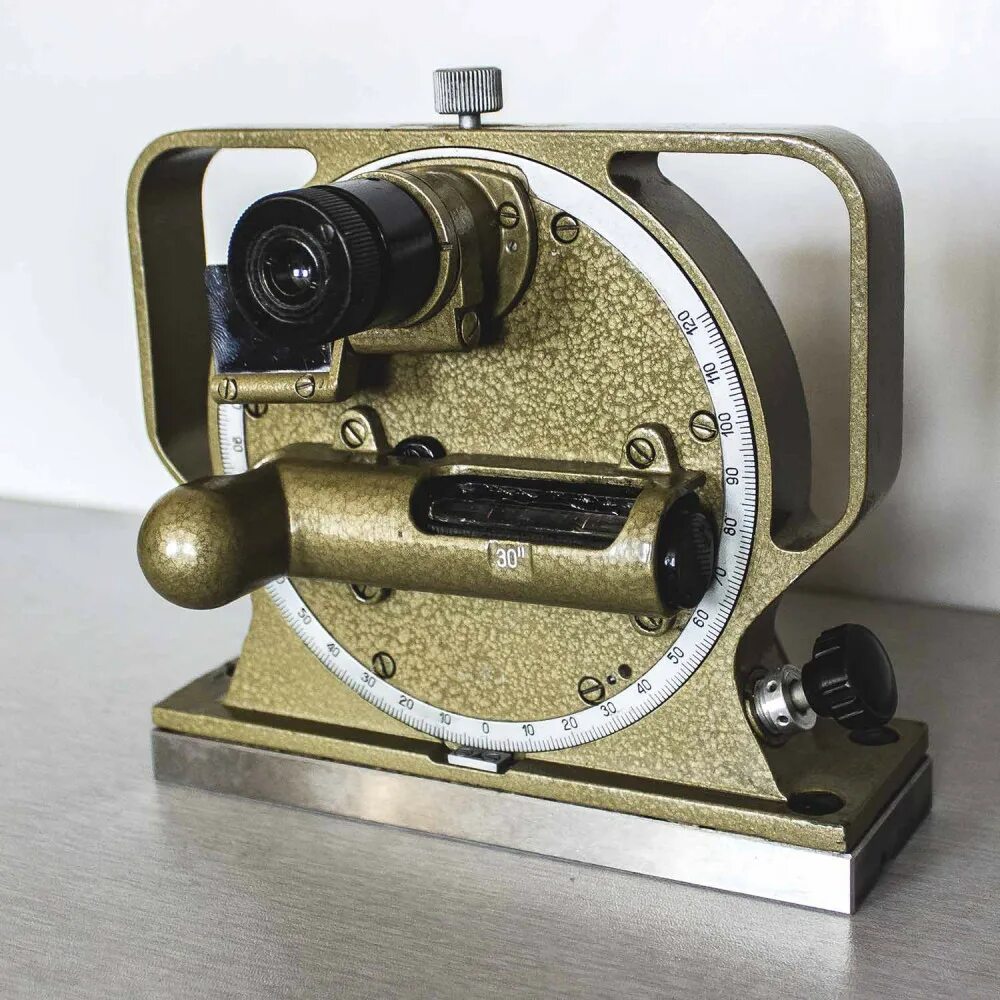 Квадрант ко-30. Квадрант оптический ко-60м габариты. Квадрант м. Квадрант оптический ко-10. Квадрант оптический ко-10.