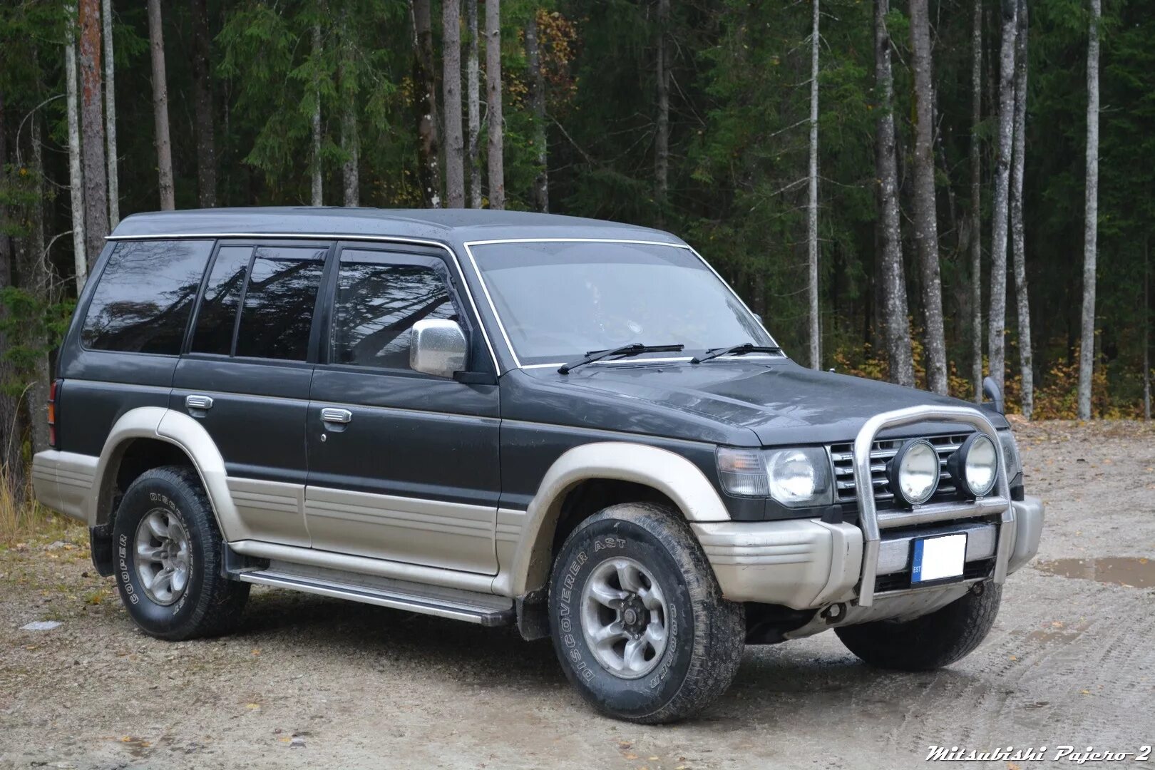 Купить ммс паджеро. Mitsubishi Pajero 2. Митсубиси Паджеро 2.5. Mitsubishi Pajero 2 1991. Mitsubishi Pajero (2g).