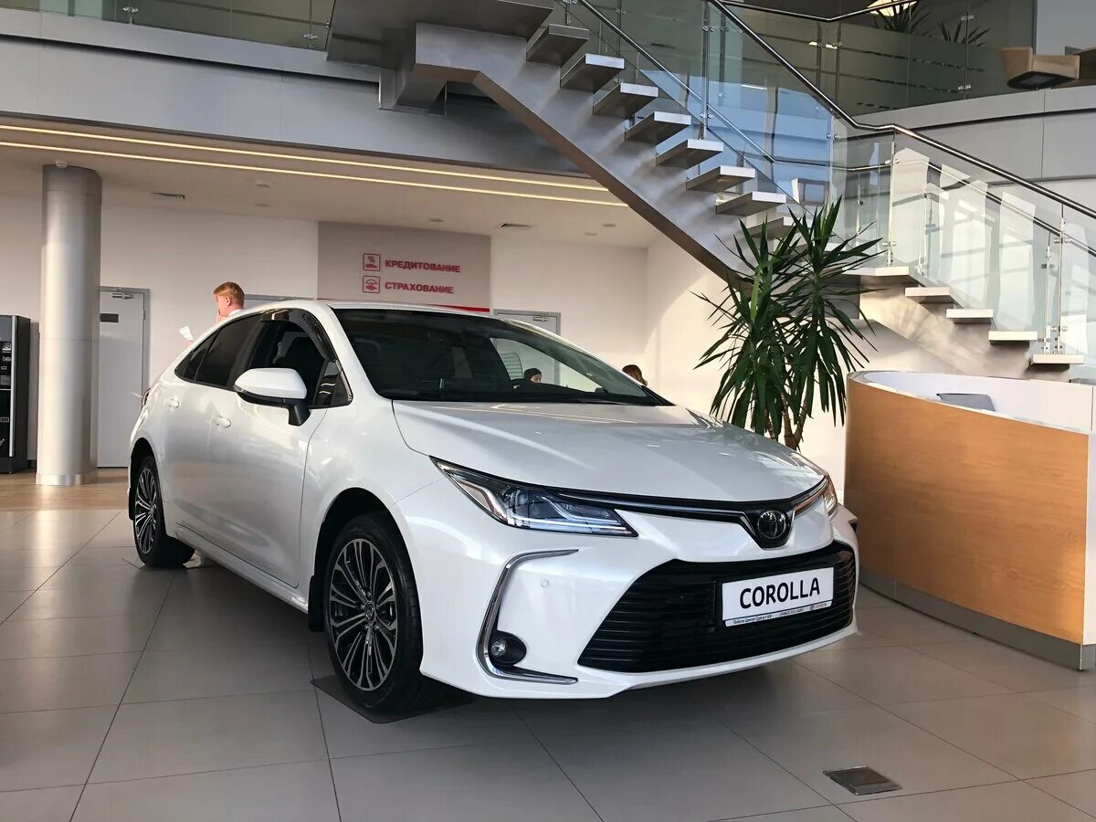 Тойота королла 22 года. Toyota corolla 2022. Toyota corolla 2022. Corolla 2022 hatchback. Pioneer для toyota corolla.