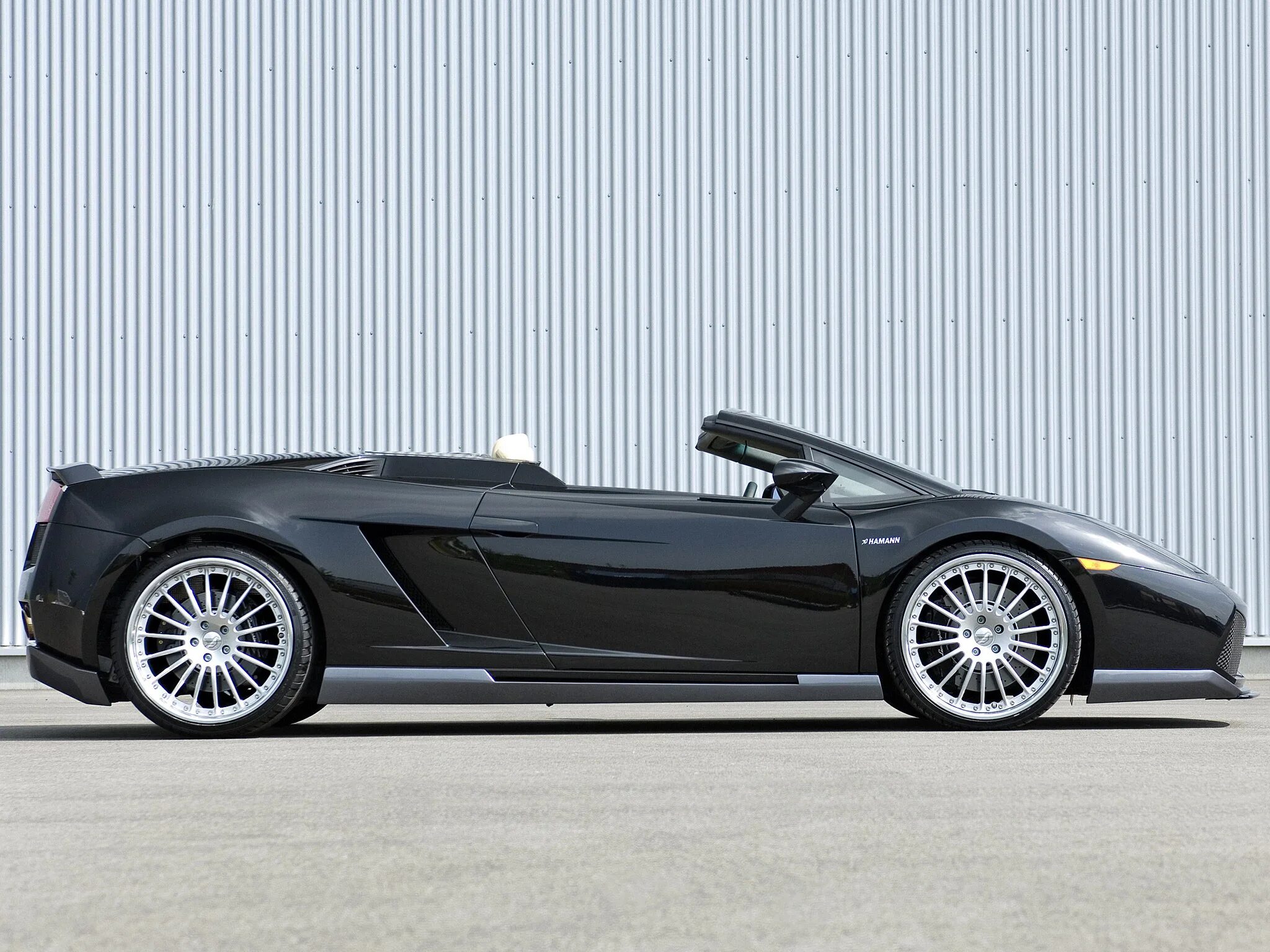 Машина под боком. Машина под боком. Машина под боком. Машина под боком. Aston martin vantage 2010.