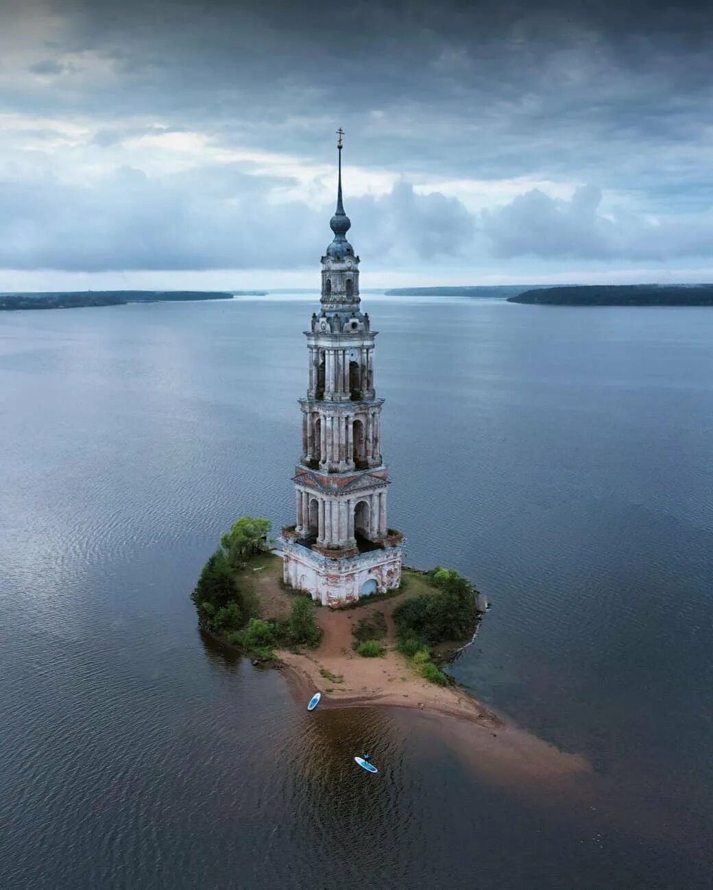 Город который стоит на воде