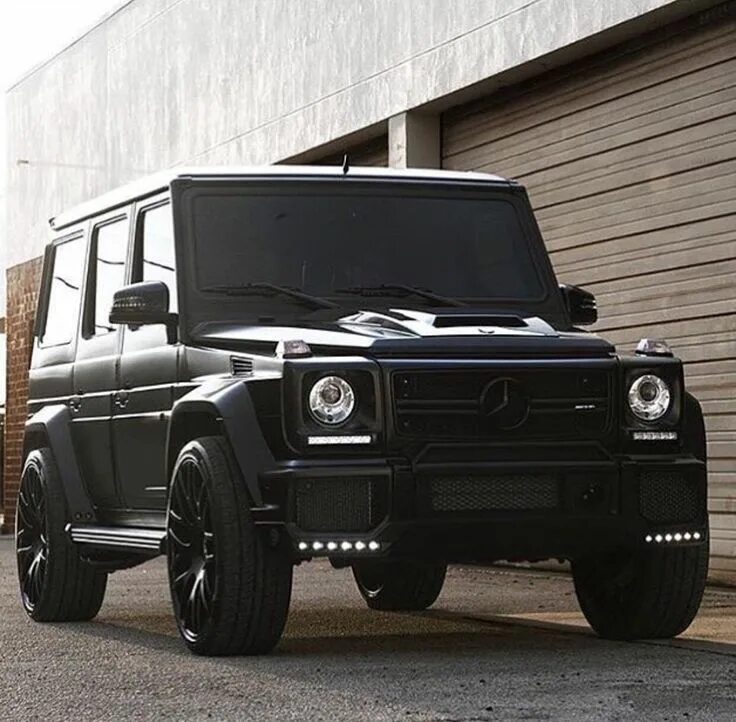 Что круче гелика. Mercedes g63 amg бандитский. Гелик 55 и 63. Что круче гелика. Гелендваген брабус.