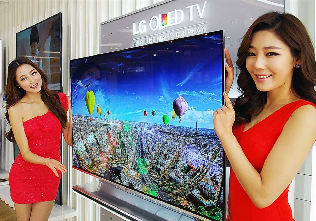 Телевизор 55 топ 10. LG OLED 70 дюймов. Телевизор 55 дюймов. Тонкий телевизор. Телевизор LG 55 дюймов.