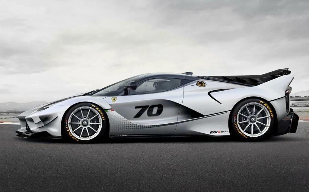 2017 ferrari fxx-k. Ferrari fxxkevo. Феррари fxx k evo. K evolution. Ferrari fxx 2018.