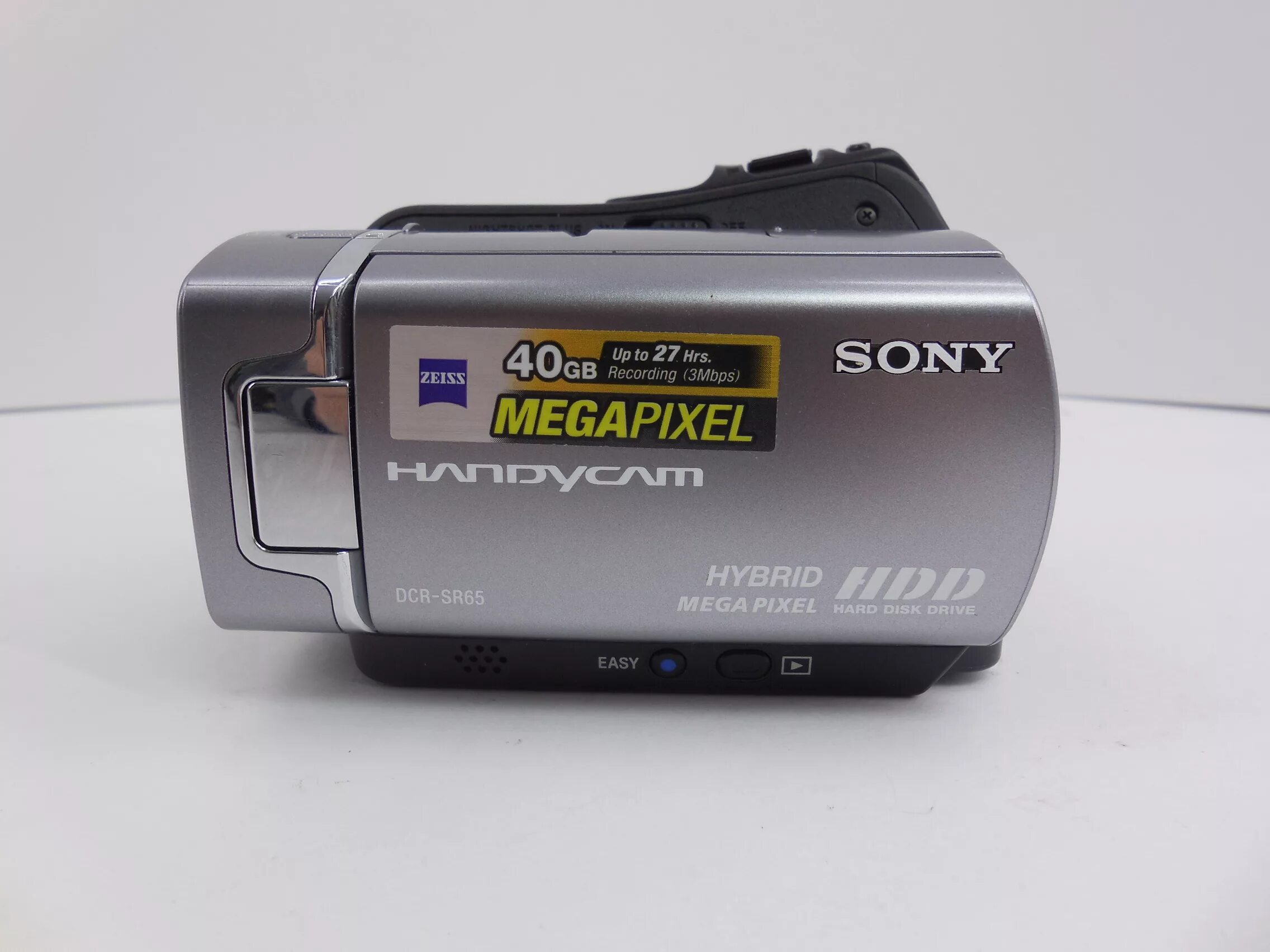 Sony DCR-sr65. Sony Handycam DCR-sr65. Камера Sony DCR sr68e. Видеокамера Sony DCR-SR. Как выглядит компакт