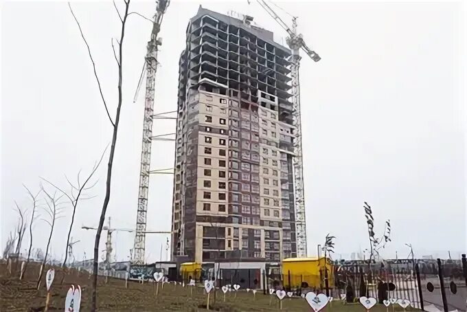 Красный аксай телефон
