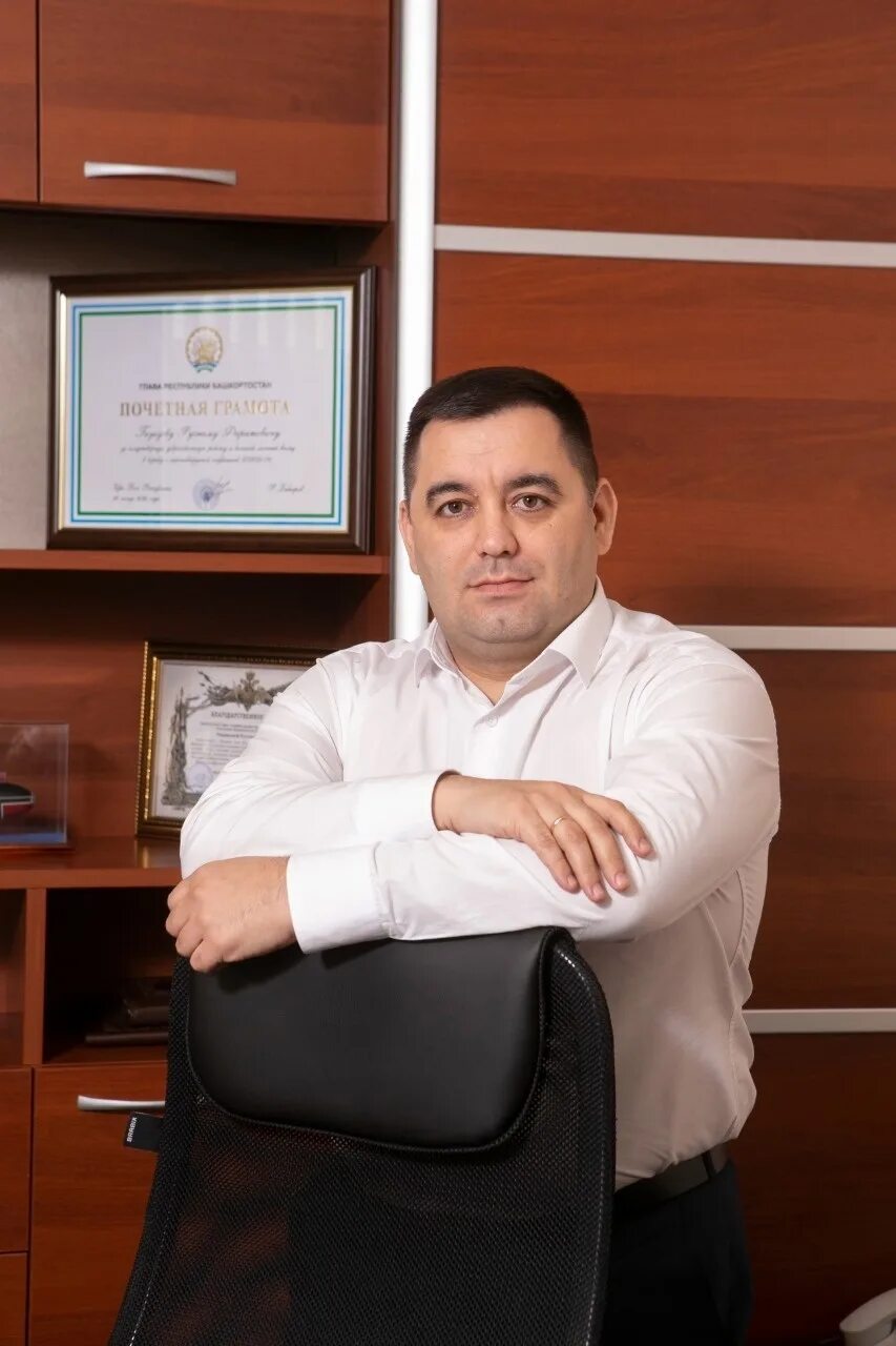 Мэр стерлитамака рустем. Газизов рустем фаритович мэр стерлитамака. рустем газизов тимуравис.