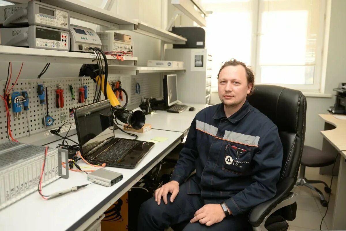 Инженер конструктор. Профессия инженер программист. Специалист по неразрушающему контролю. Лучший инженер в мире 125. Лучший инженер в мире 125.