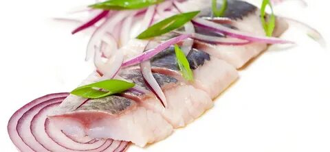 Скумбрия кусочки с луком