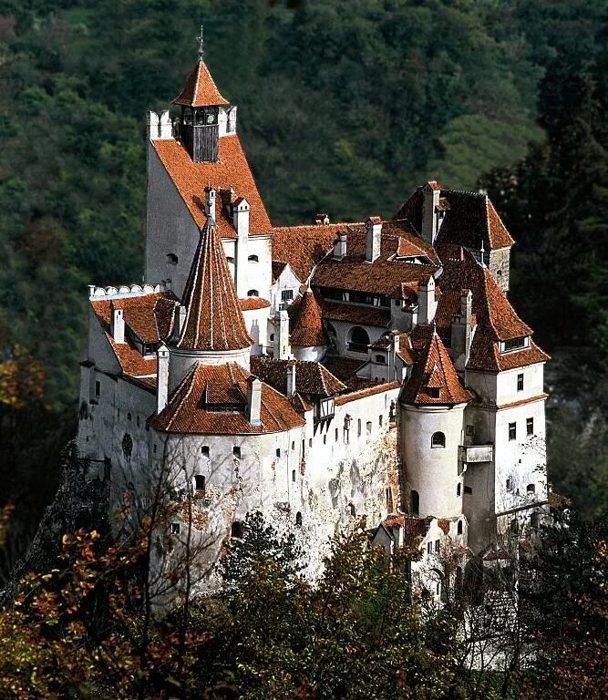 Историческая родина графа дракулы. Замок Бран (Bran Castle), Румыния. Замок графа Дракулы в Румынии. Замок Дракулы в Трансильвании.