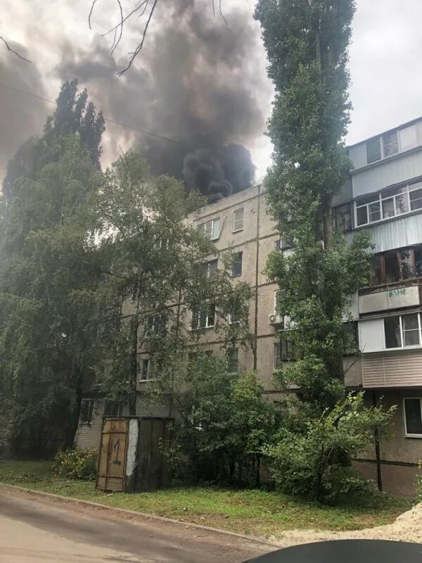 В контакте подслушано в курчатове курской. Многоэтажный дом. Курчатов пожар. Подслушано Курчатов. Школ 46 пожар.