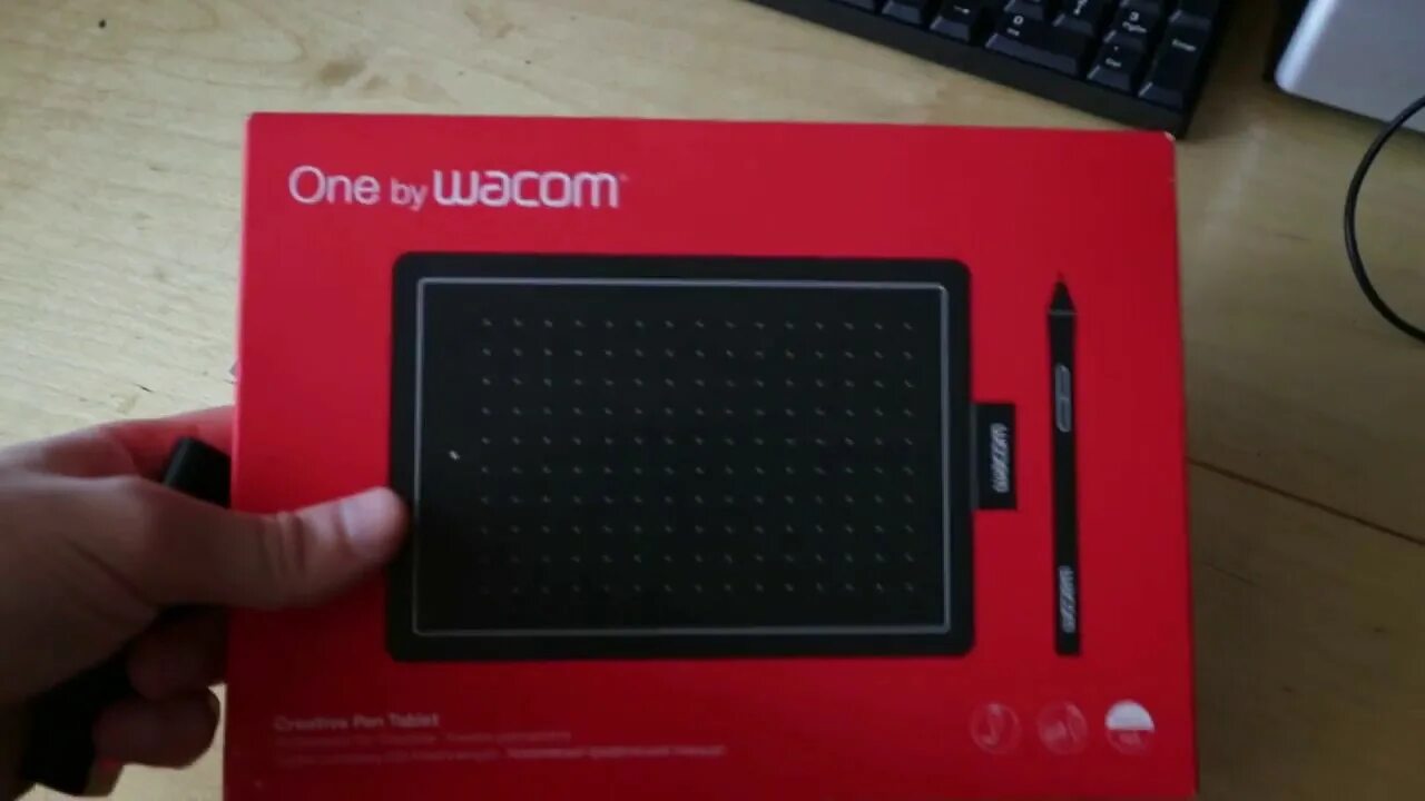 Wacom ctl 472 планшет. Перо Wacom CTL 472. Стер перо об Wacom one small. One by Wacom как настроить. One by Wacom как включить.