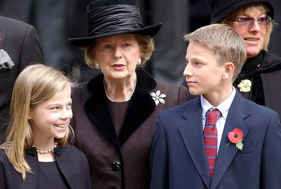 Марком тэтчером. Дэнис тэтчер. Кэрол тэтчер. Марком тэтчером. Марком тэтчером.