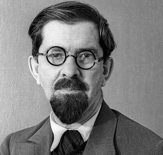 Лев владимирович