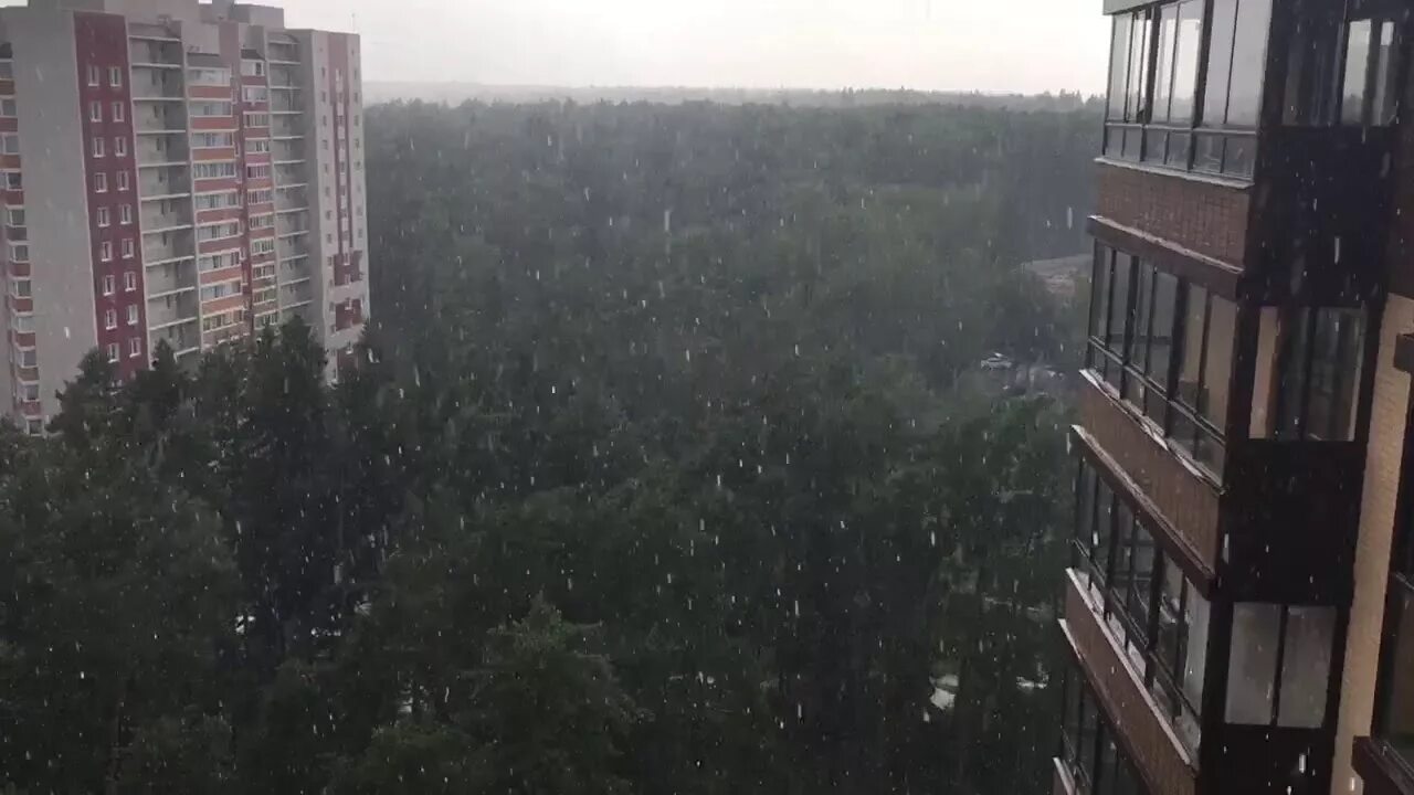 Какой 17 этаж. 17 этаж высота. жить на 17 этаже. высота 17 этажек. как выглядит дождь с 200 этажа.