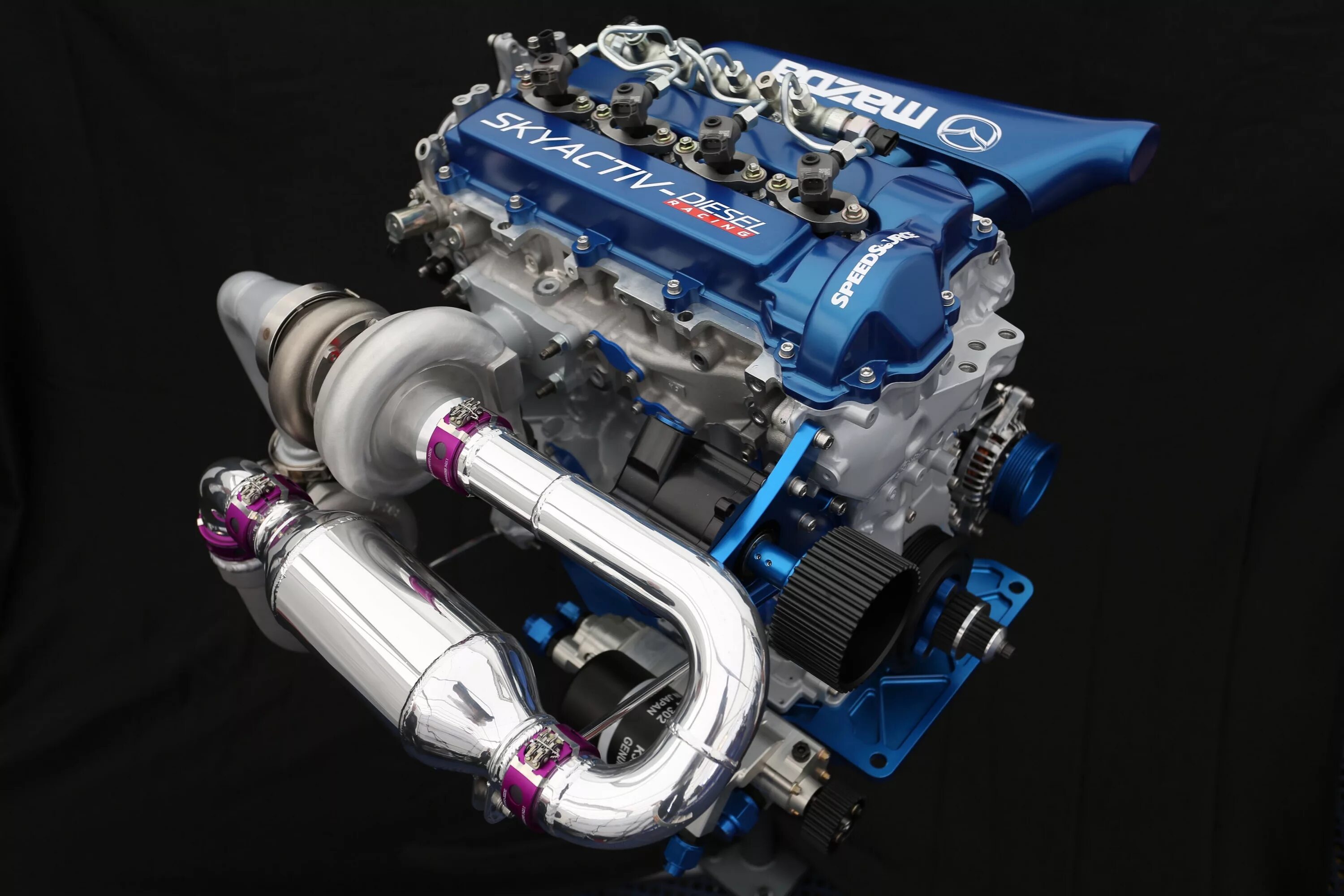 Мотор скайактив 2.5. Мазда мотор 1,6 турбо. Mazda engine d5. Mazda SKYACTIV-D.
