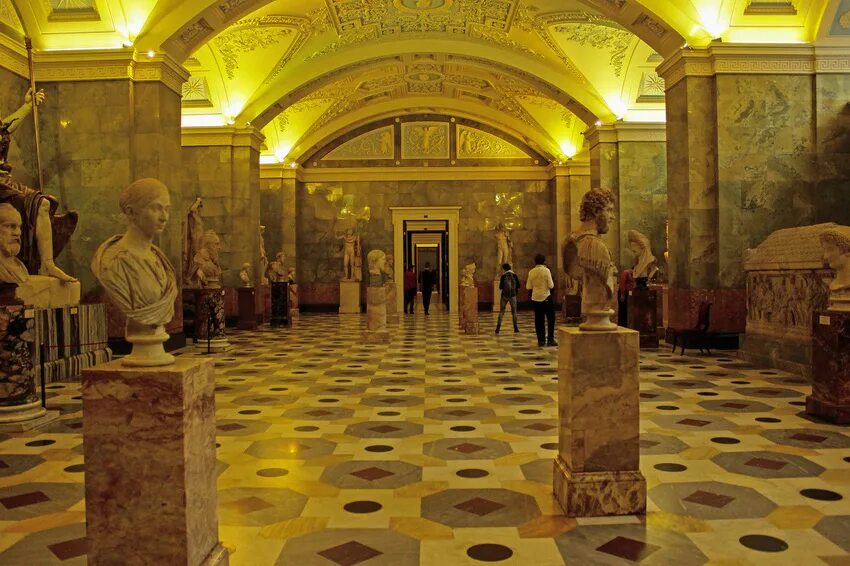 Зал древностей. Зал юпитера в эрмитаже. новый эрмитаж зал юпитера. новый эрмитаж зал зевса. эрмитаж зал древнего рима.
