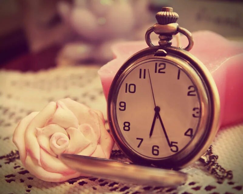 Spend time. Spend time картинка. Precious time. Spend time картинка для детей. The best time is that spent