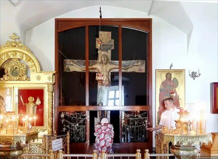 Где хранится крест господень