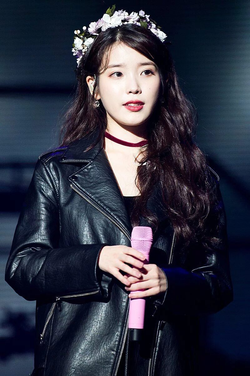 Певица айю. Lee ji eun. lee ji-eun айю. айю iu. iu айдол.