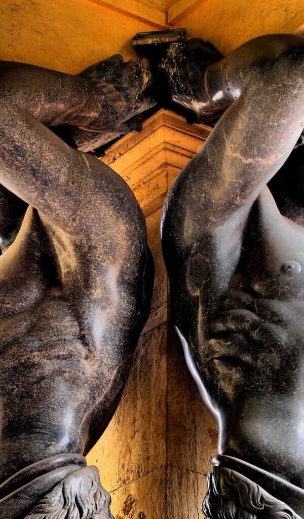 Александр теребенев атланты. Атланты портик эрмитаж. Новый эрмитаж атланты. И. И.