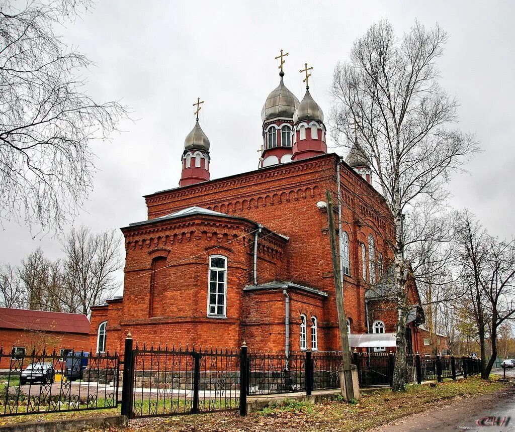 Храм Казанской иконы Божией матери в Чудово. Новгородская область город Чудово, храм Казанской Божьей матери. Приход Казанской церкви Чудово Новгородской. Чудово Церковь Казанской иконы. Чудово новгородская область телефоны