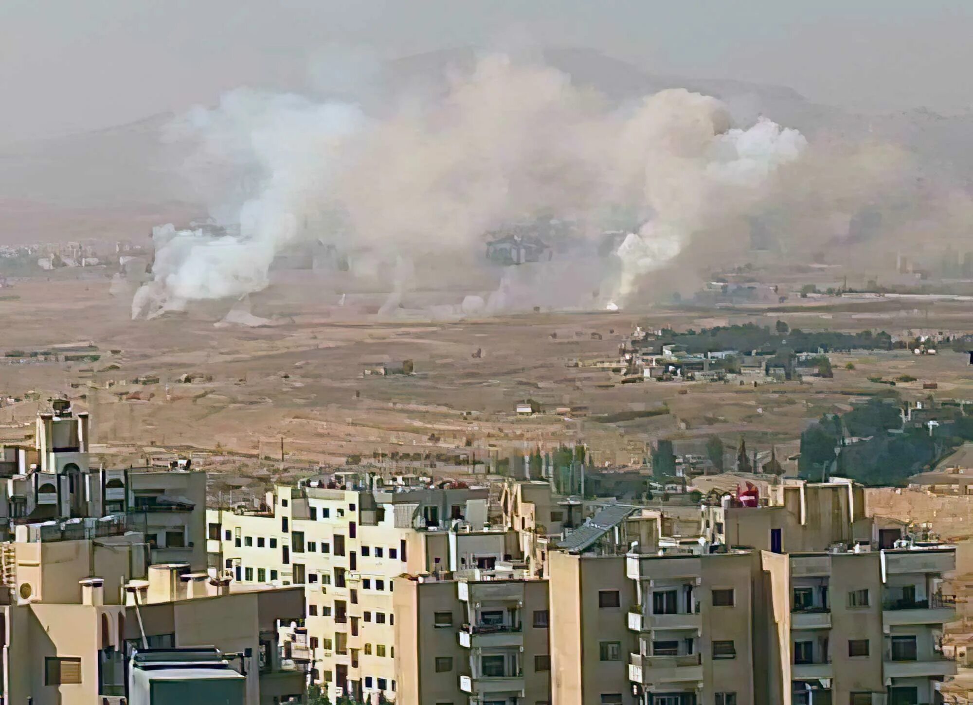 Сирия столица Дамаск. Алеппо 2022. ВВС Израиля нанесли удар по Сирии. Сирия аэропорт Дамаск.