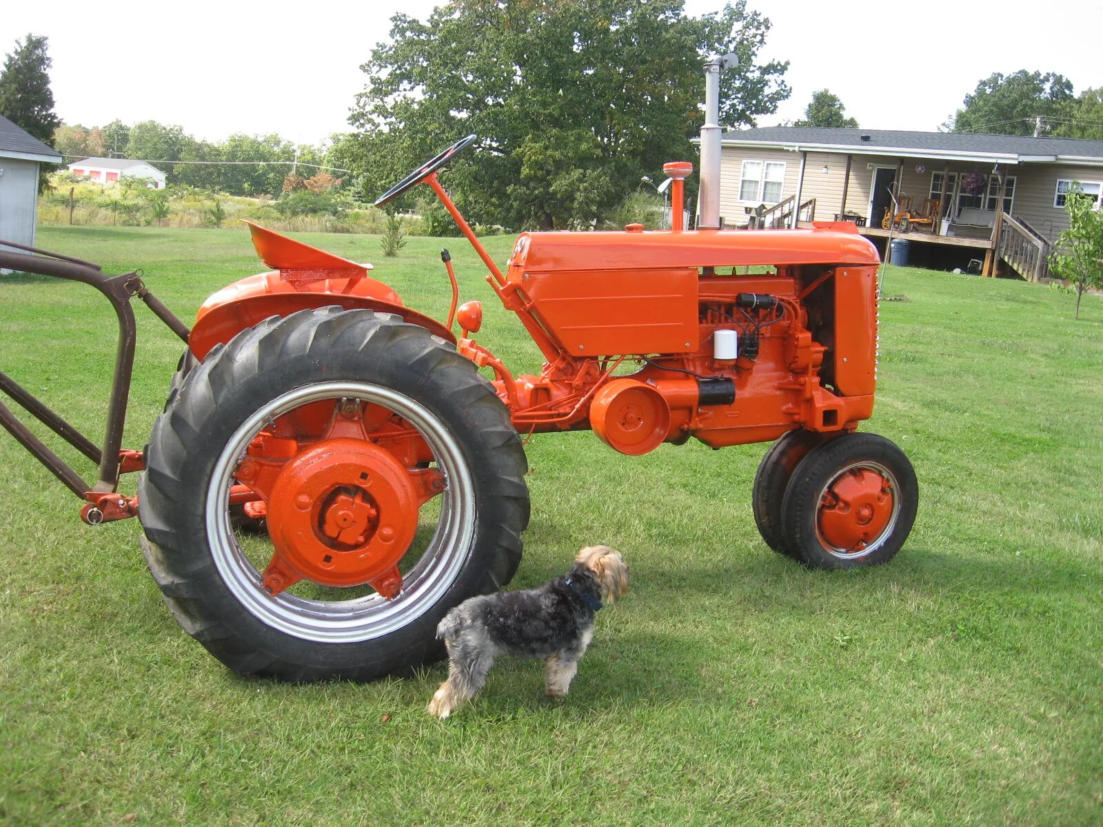 Вак кейс. Tractor вынос. Case 𝐃𝐅-𝟒𝟎𝟒 tractor. Трактор dong Feng 904e. Фотографии трактор бэкап.