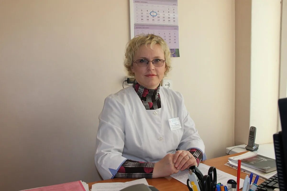 Михеева елена геннадьевна. Крутилина галина николаевна. Спид центр заведующий. Врачи спид центра липецк. Заведующая спид центр.