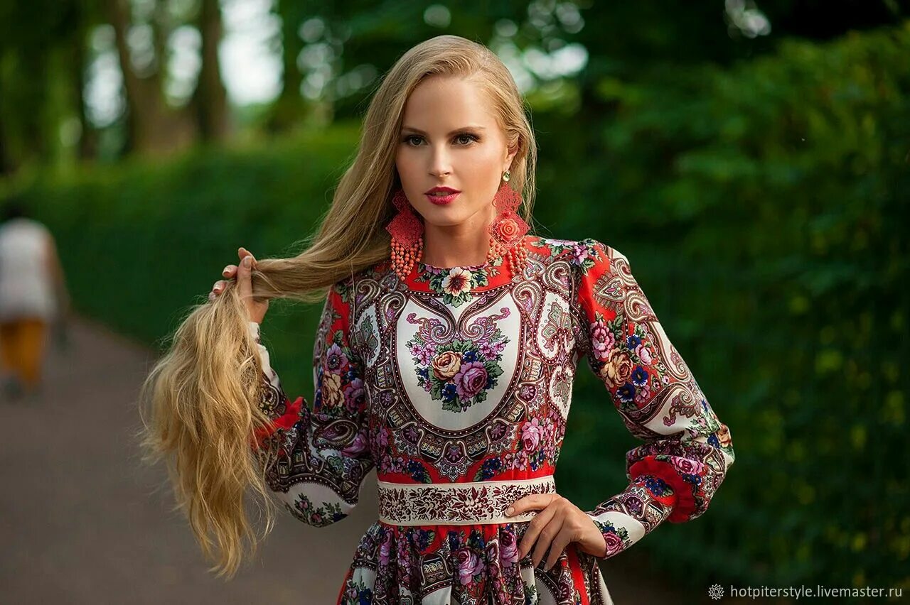 Фотографии на стене Любови - 1 488 фотографий в 2020 г Традиционные платья, Наро