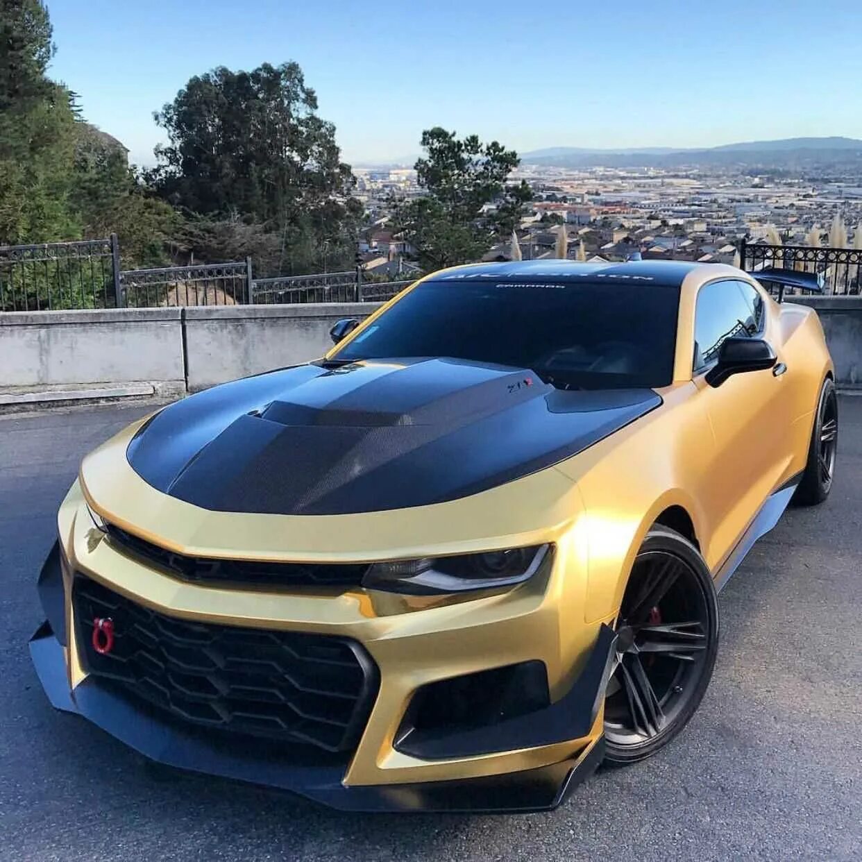 Машина шевроле камаро. Шевроле Камаро zl1. Chevrolet Camaro zl1 2015. Шевроле Камаро zl1 2020. Камаро 2019 zl1.