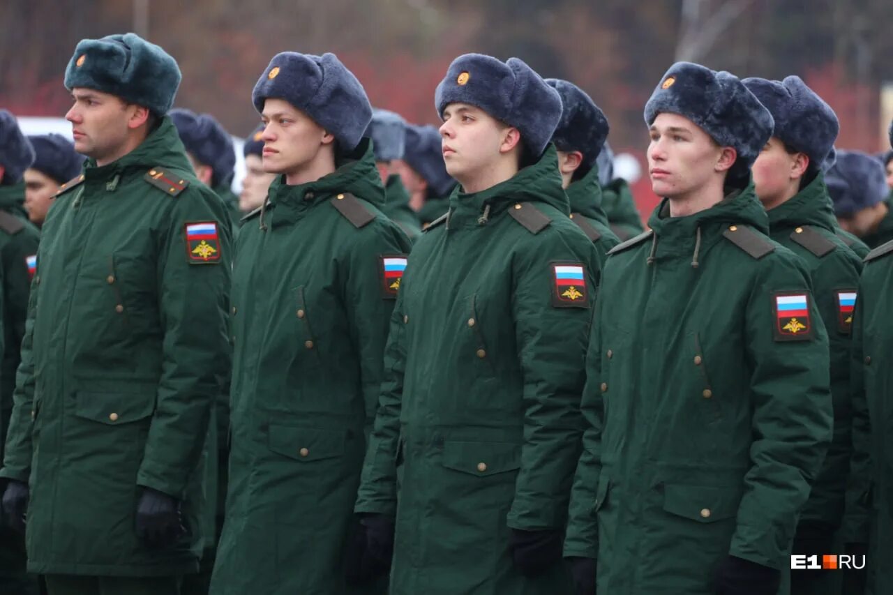 воинский призыв 2022. военный комиссариат тропарево. ранние призывники. призыв 11 ноября. призыв 11 ноября.