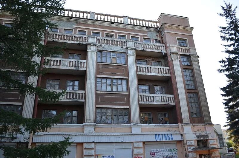 Гостиница мадрид уралмаш екатеринбург. Гостиница мадрид екатеринбург. Гостиница мадрид уралмаш екатеринбург. Гостиница мадрид уралмаш. Мадрид екатеринбург уралмаш.