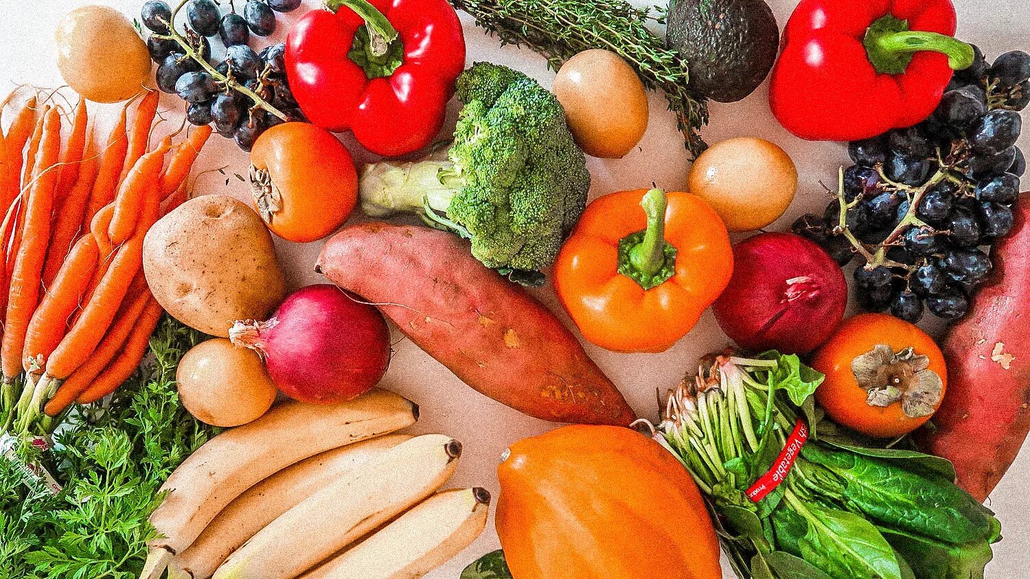 Овощи для здоровья. Овощи и фрукты для здоровья. Овощи здоровье фон. Картинки овощей для организма человека.