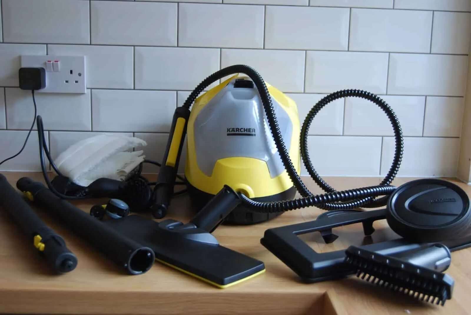 Пароочиститель karcher sc 4 easyfix. Пароочиститель кёрхер sc4 premium. karcher sc 4 easyfix. karcher sc4 easyfix premium. керхер s4 пароочиститель.