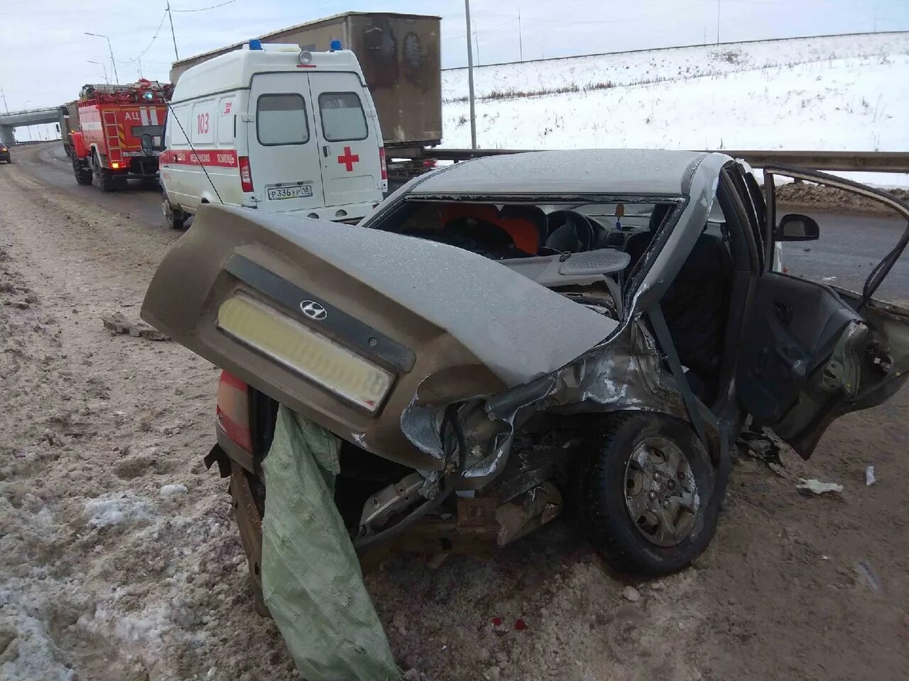 Дтп в удмуртии за последние 3 дня 2020. Авария в ижевске за последние сутки. Дтп в ижевске на перекрёстке ул ленина и коммунарова 2 января. Чп дтп ижевск. Чп дтп ижевск.