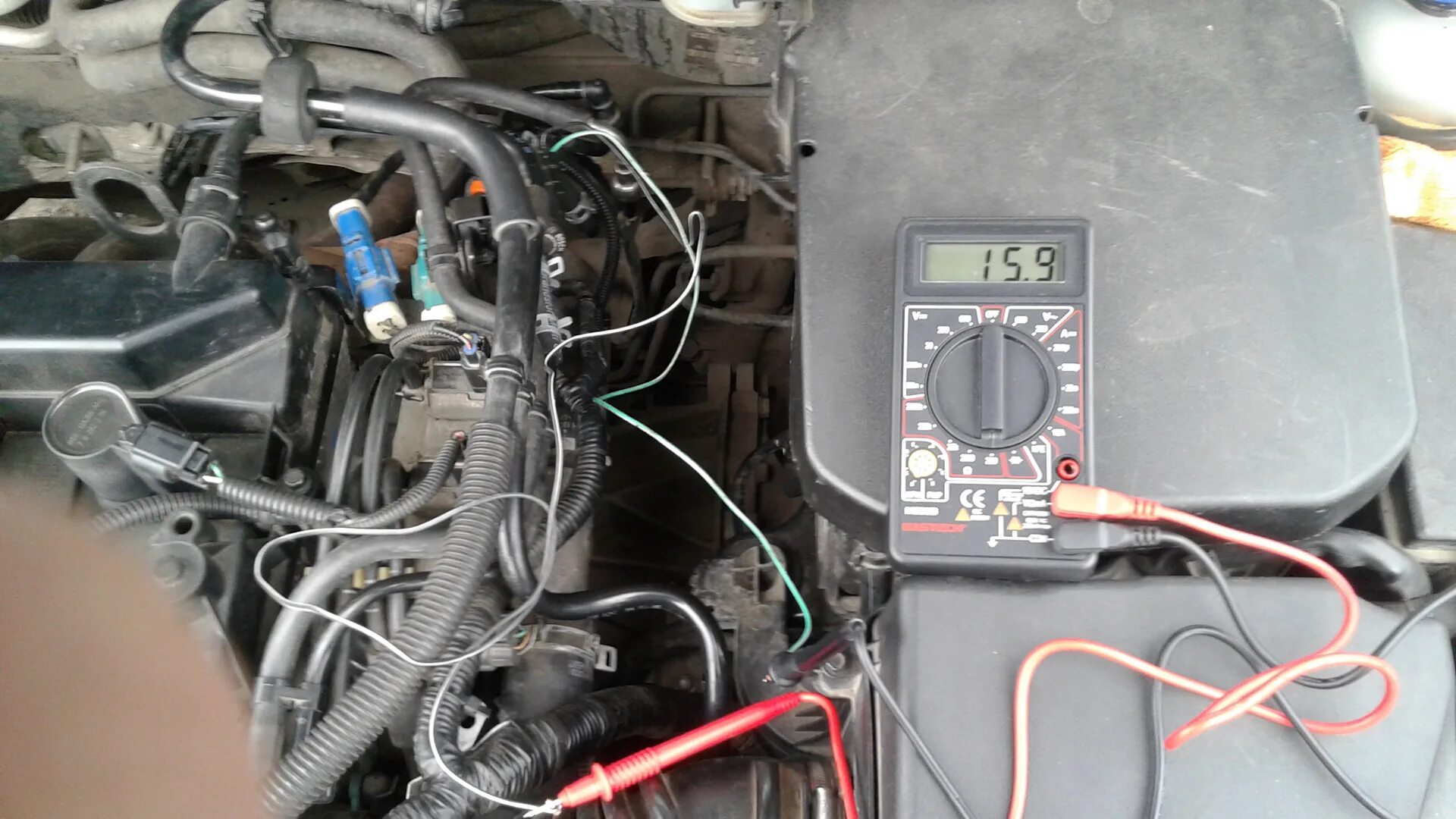 Сопротивление адсорбера. Резистор клапана адсорбера opel. Сопротивление адсорбера. Пежо 308 2011 бмв проверка катушки зажигания тестером мультиметром. Сопротивление адсорбера.