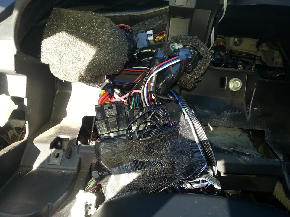 Продажа сигналки Pandora dxl 5000 - BMW X6 (E71/E72), 3 л, 2010 года электроника