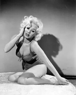 Mamie Van Doren Photo Portret Part 2.