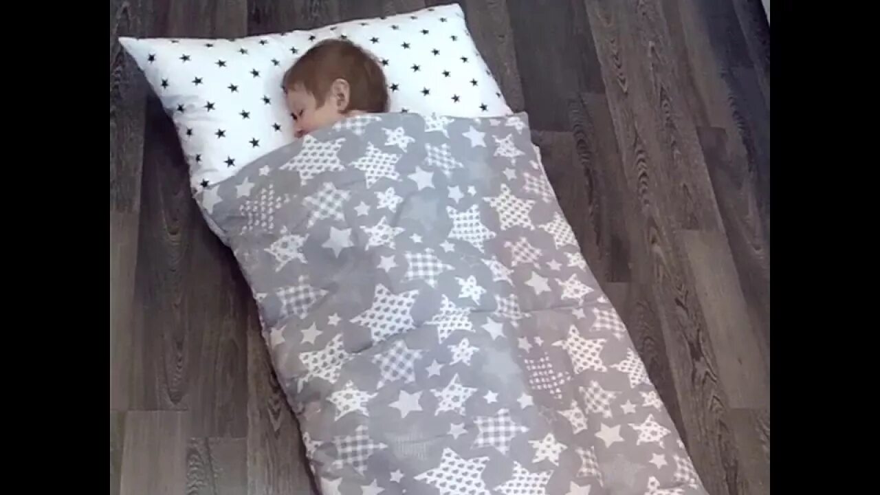 Сшить спальный. Одеяло мешок для детей 1 год. спальный мешок для ребёнка 8лет. спальный мешок для детей от 2 лет. спальный мешок из одеяла своими.