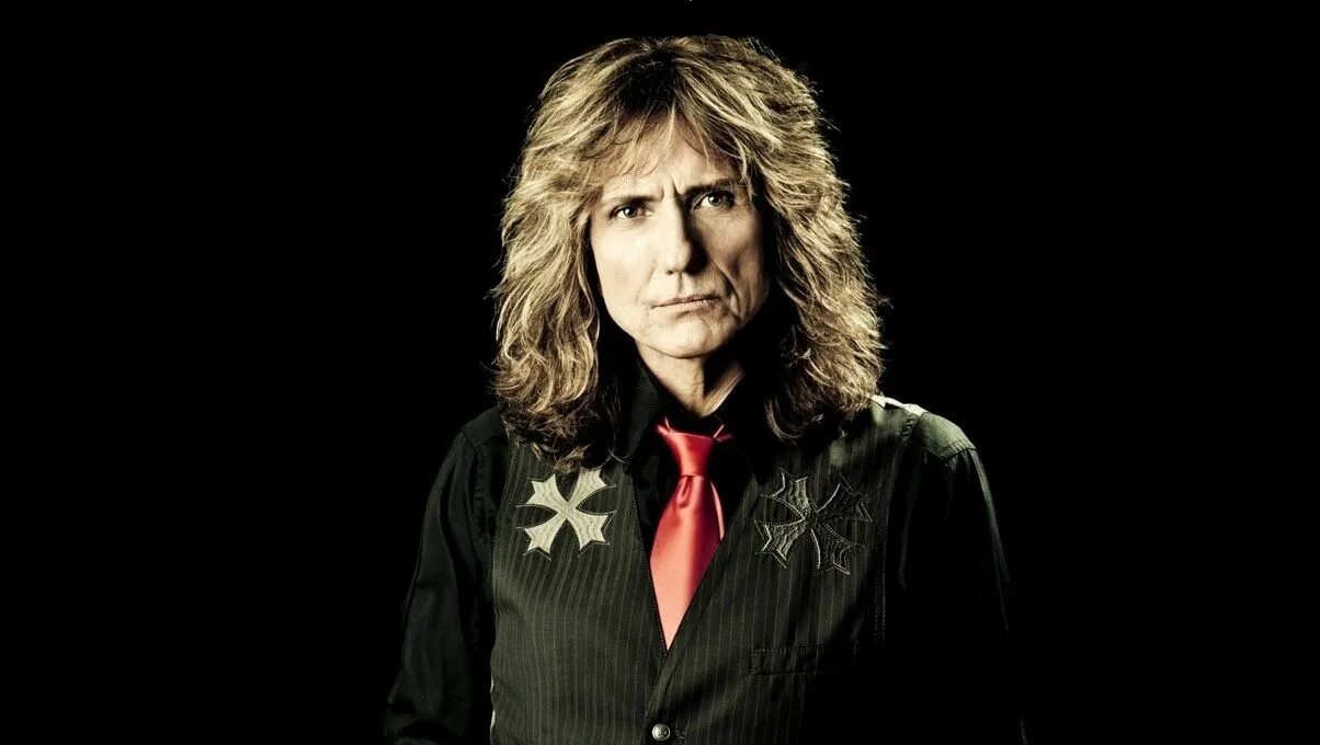 Whitesnake фото группы. Led zeppelin gif. Whitesnake soldier. Какого цвета вайтснейк. Джаспер ковердейл.