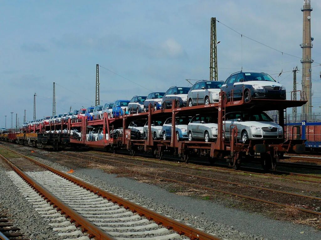 железнодорожный транспорт россии. жд автотранспорт. жд автотранспорт. вагон-автомобилевоз ржд. жд автотранспорт.