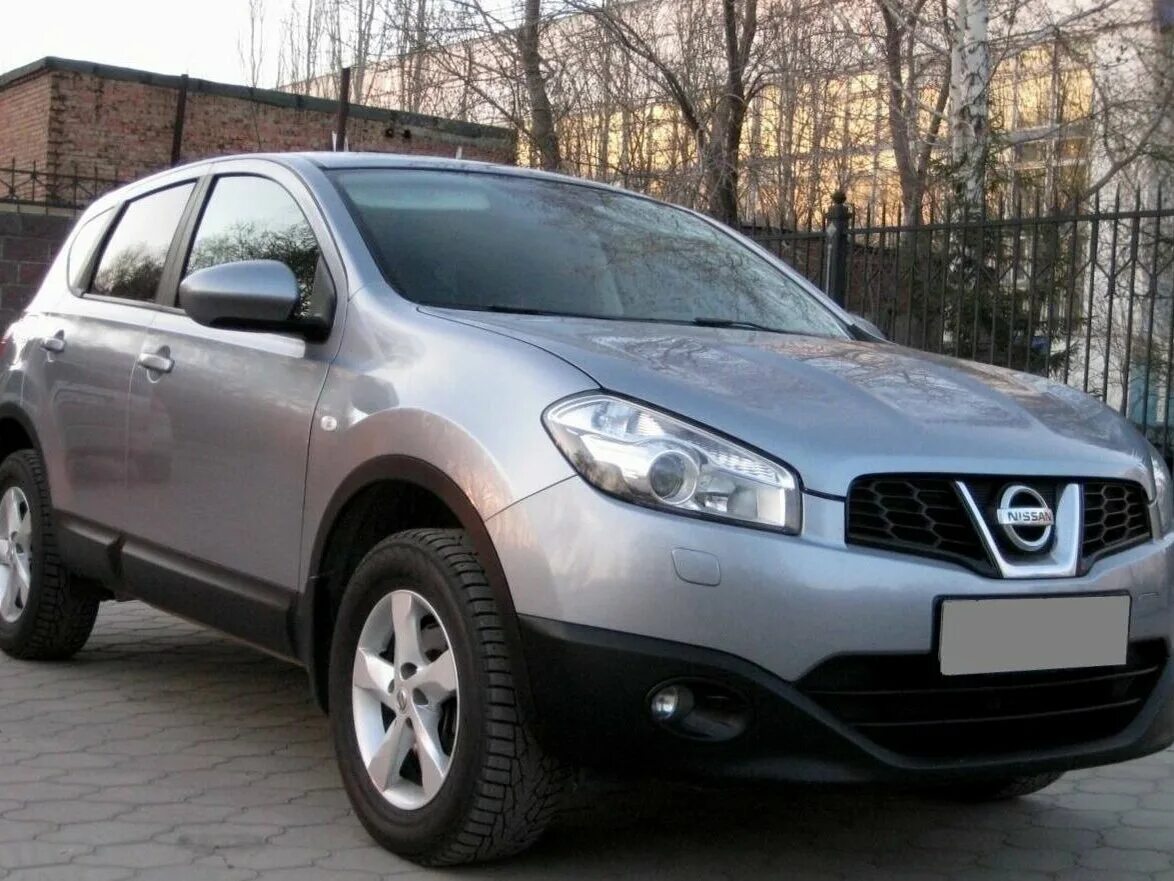 Автомобили с пробегом в чите. Ниссан Кашкай Омск. Nissan Qashqai авто с пробегом. Ниссан Кашкай 2 с пробегом красный цвет. Кашкай дром.