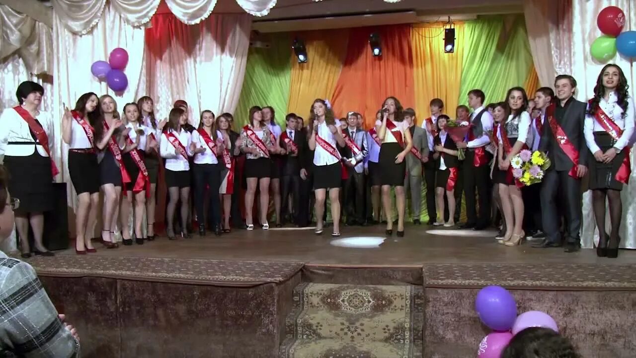 Учителя школы 33 мурманск. Школа 33 мурманск. Школа 33 мурманск фото. 31 школа мурманск. 45 школа мурманск.